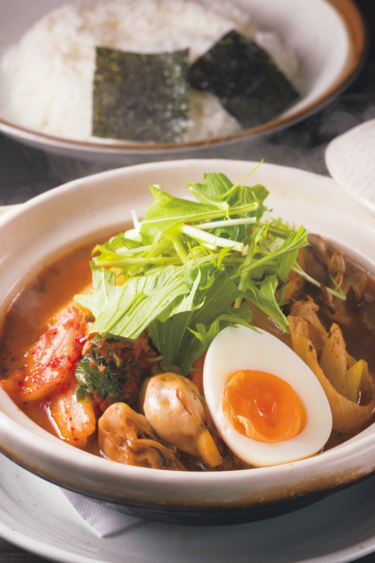『東京らっきょブラザーズ』牡蠣と旬野菜のスープカレー　1720円　牡蠣のエキスと野菜のダシでさらに旨い。大人気の冬季限定
