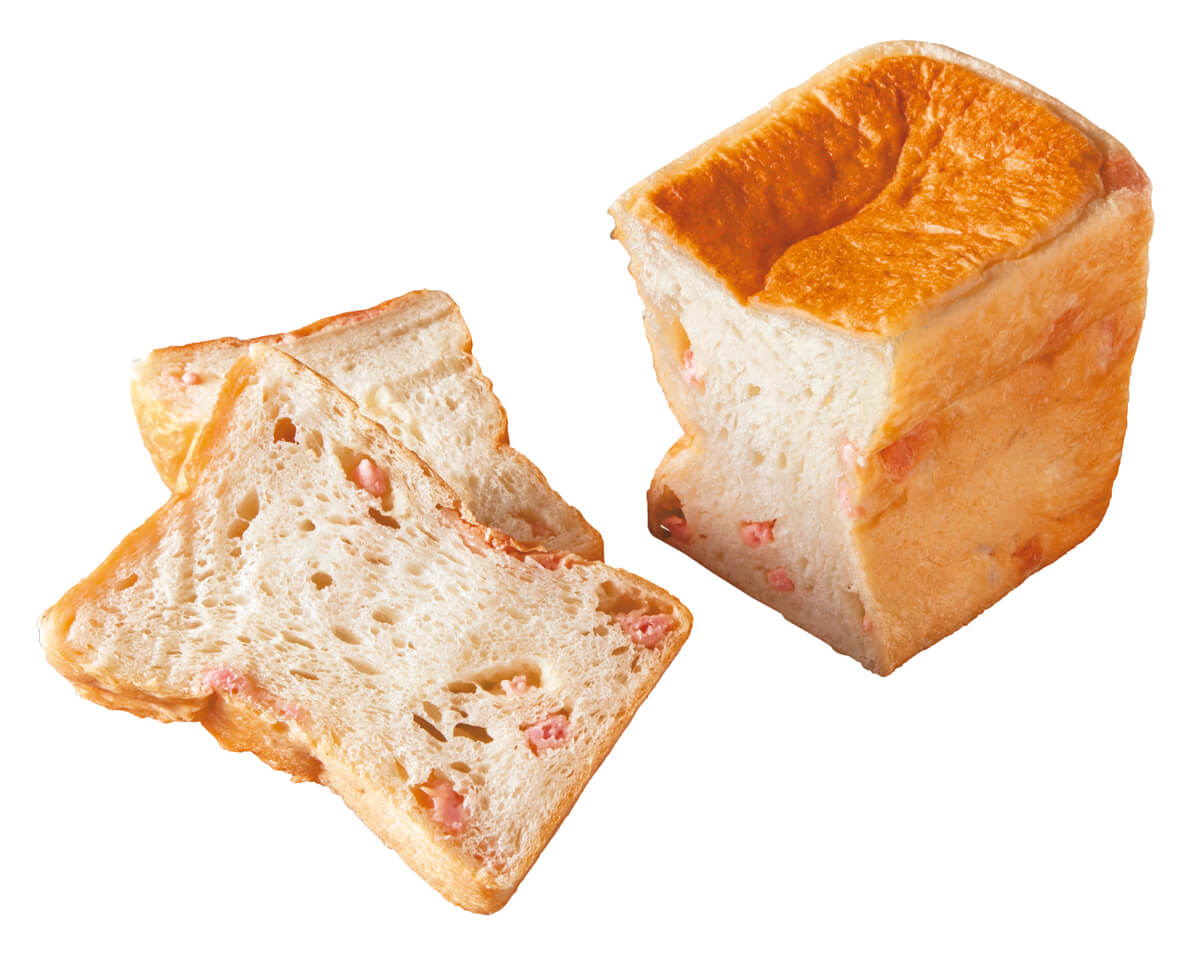 『いとぱん』桜チョコ生食パン　320円　季節替わりの「桜チョコ生食パン」