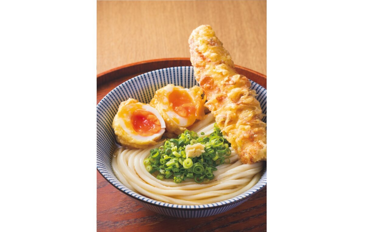 すぐには噛み切れないほどの弾力が衝撃の『餅うどん 功刀屋 新宿御苑店