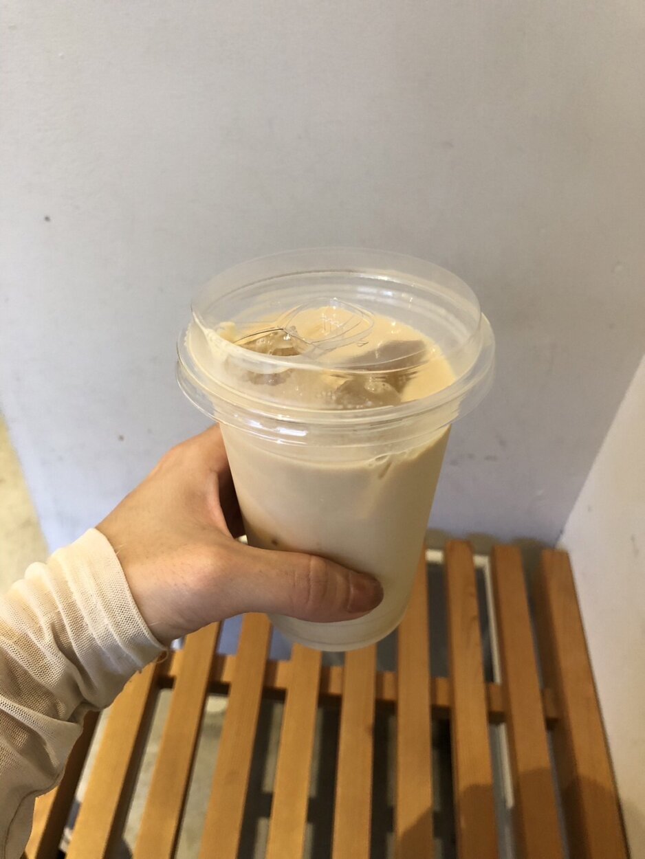 「カフェラテ」（700円）