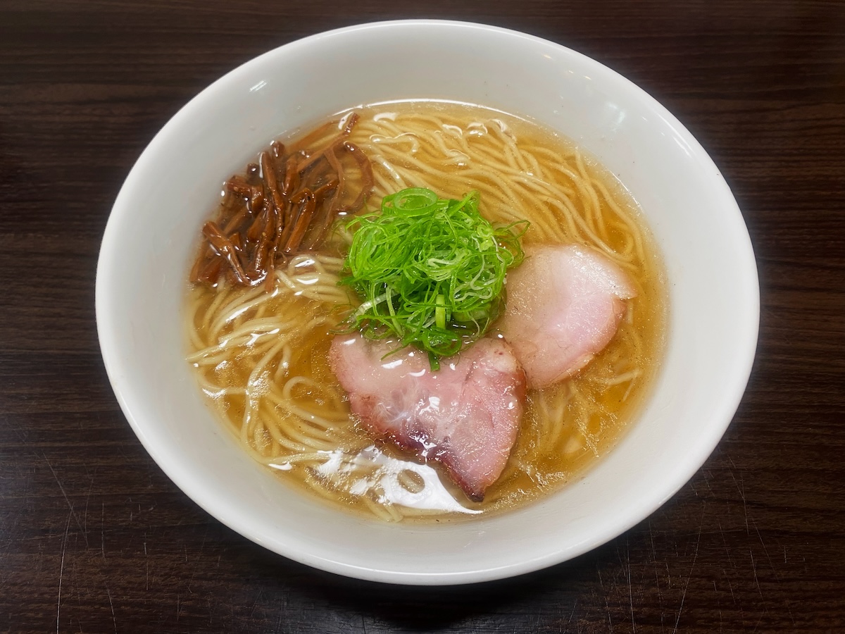 中野の人気ラーメン店『かしわぎ』監修の清湯スープをスシローで！　同時に旨辛味噌ラーメンも発売