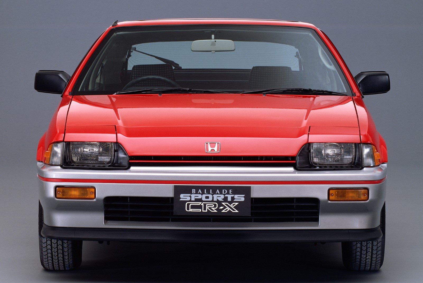 走りとデザインで80年代の若者を魅了 初代CR-Vはホンダの名車 | グルメ