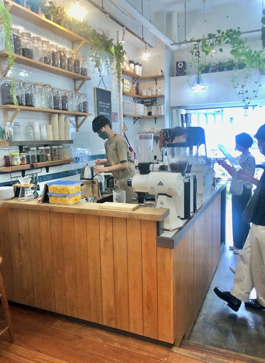 『WOODBERRY COFFEE 代官山店』さんの店内