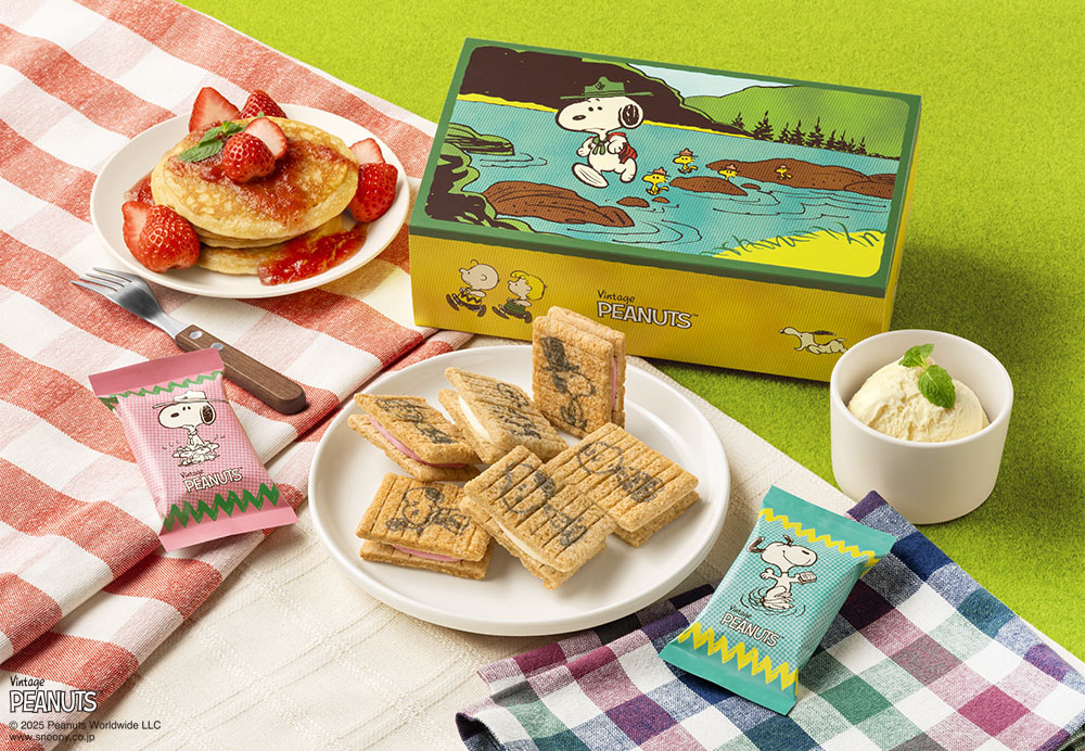 未開封】シュガーバターの木 × PEANUTS スヌーピーコラボ ポーチ