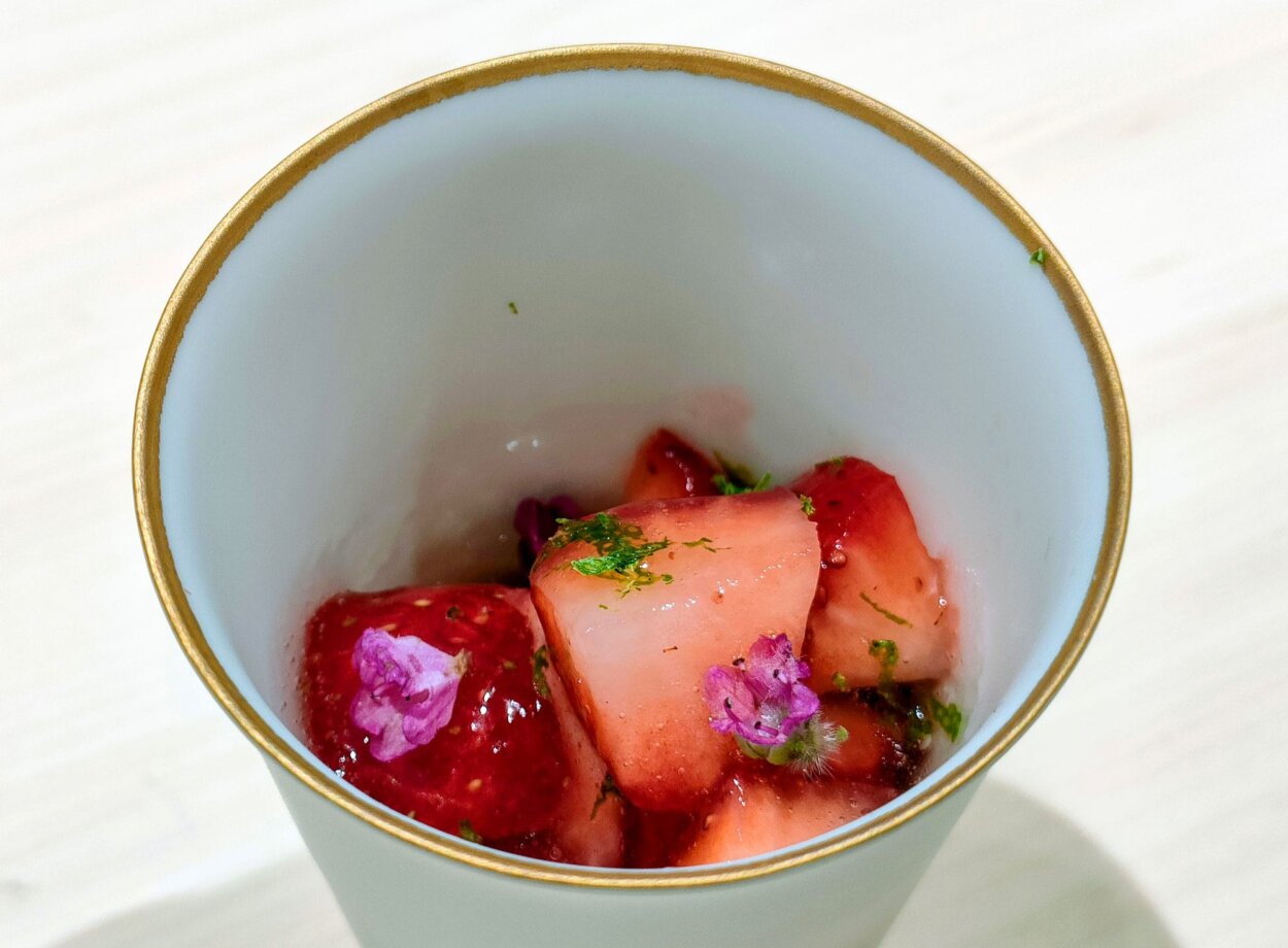 1皿目の「Fruits ＆ Flavor」