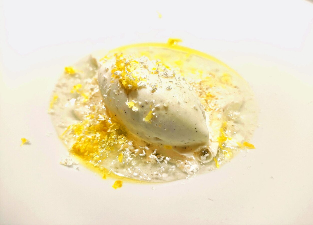 2皿目の「Vanilla Tonka Lemon」