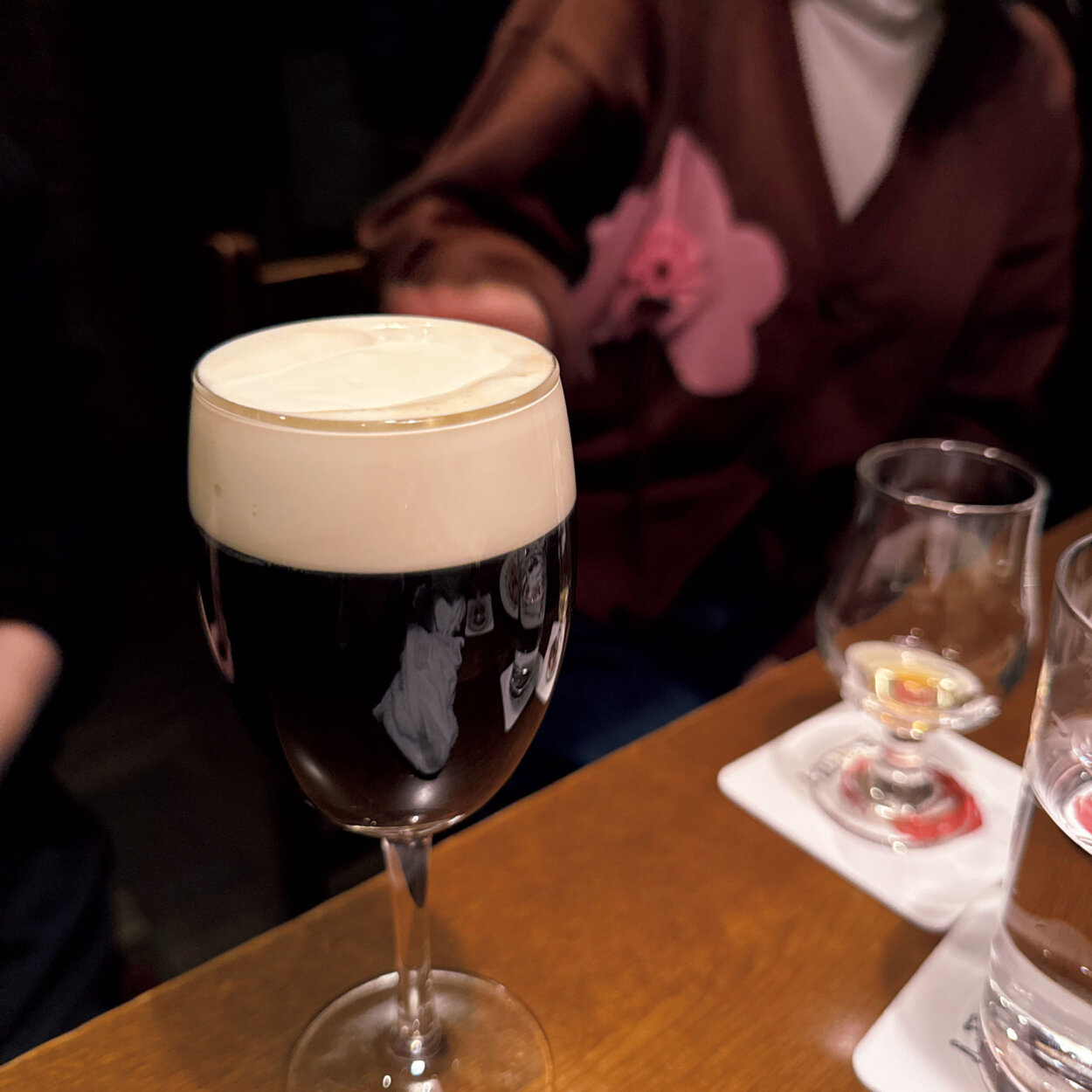 最後のバーでいただいた「アイリッシュコーヒー」
