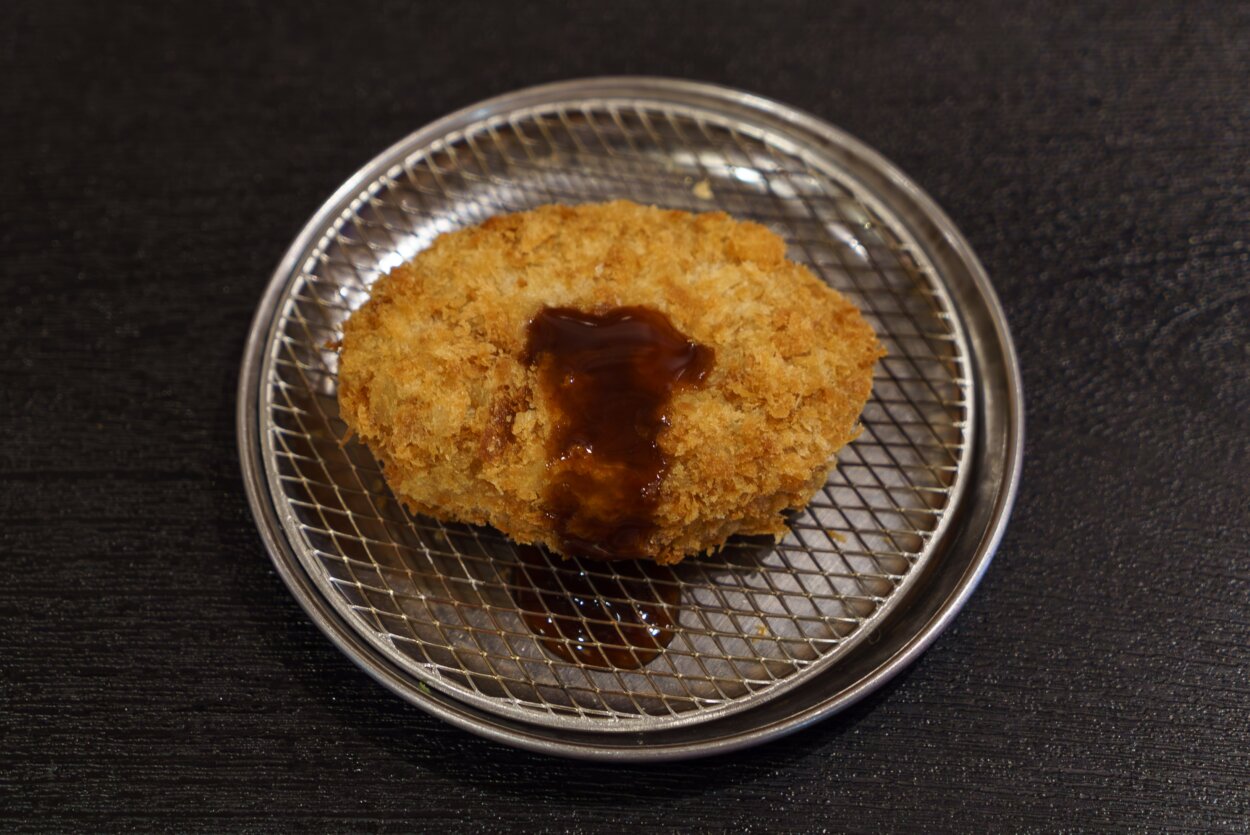 「コロッケ」（150円）