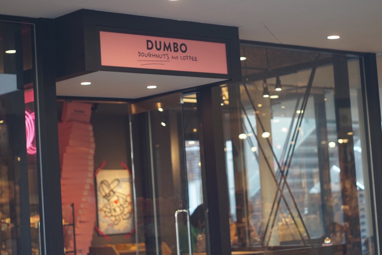 『DUMBO doughnut and coffee 自由が丘店』