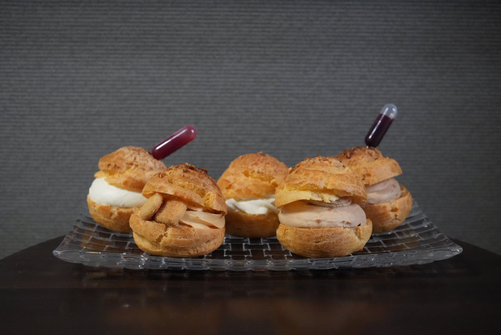 注目すべき“シュークリーム専門店”3選 急増する専門店のココがすごい