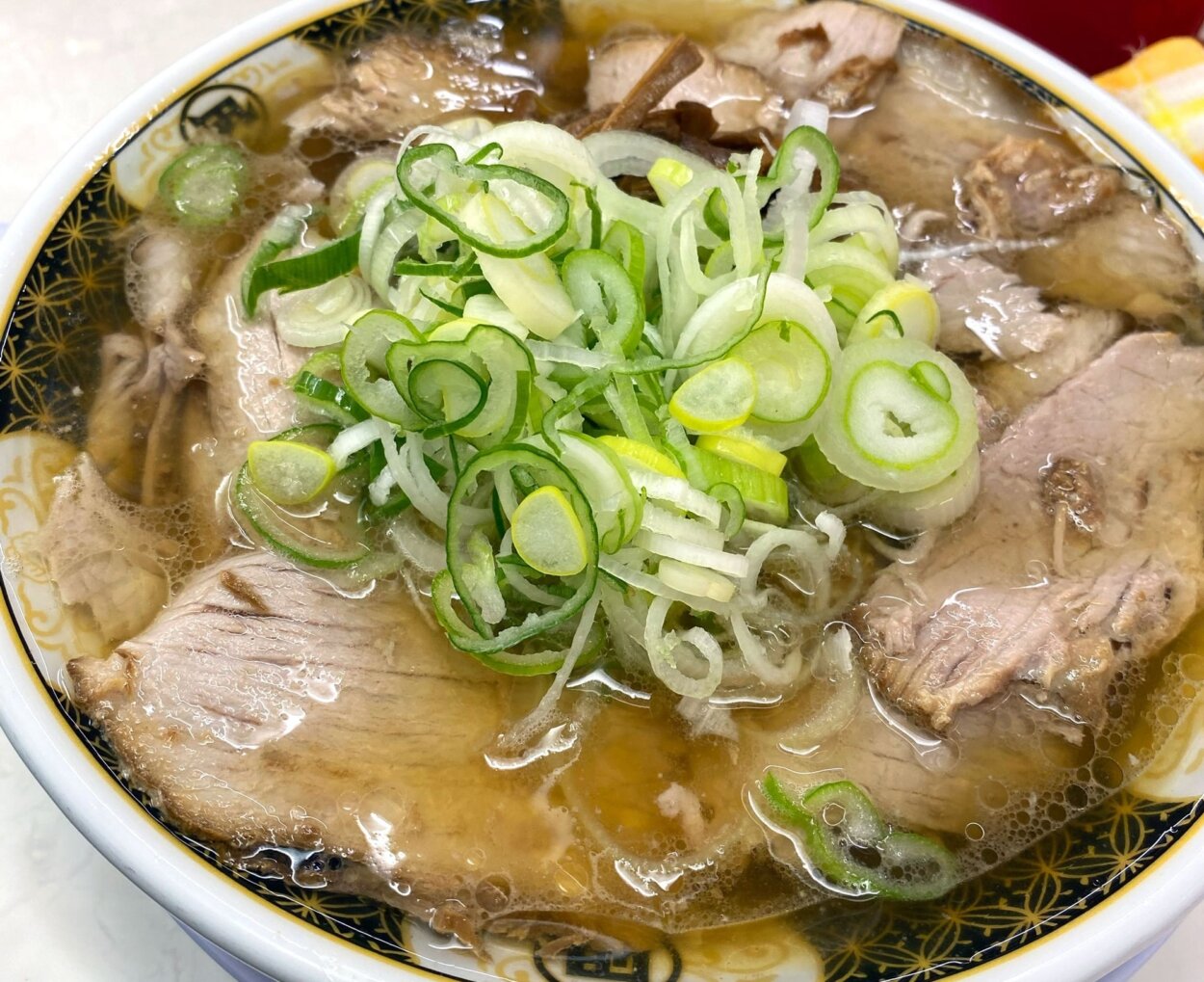 『ナギちゃんラーメン』中華そば 900円