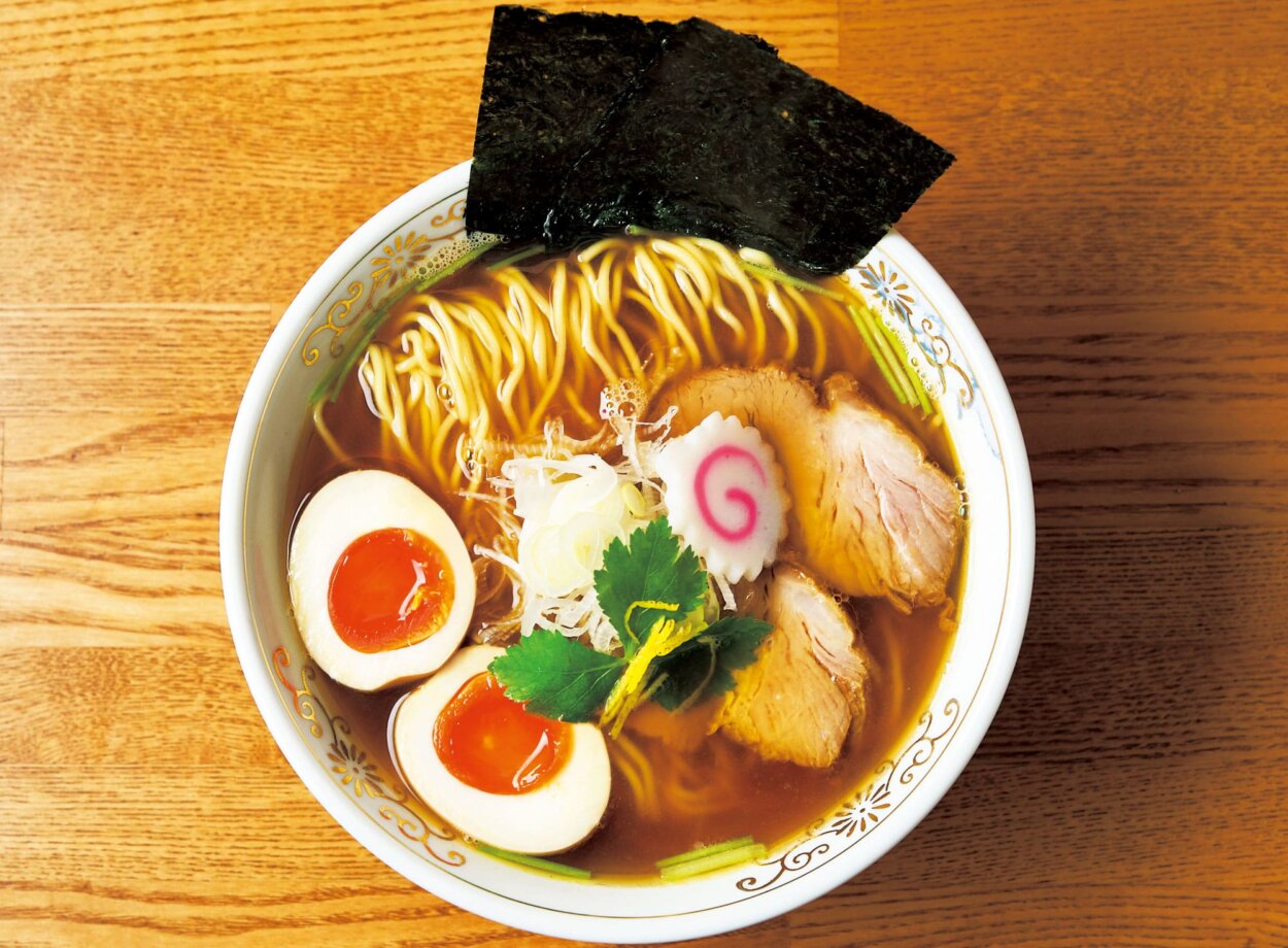 『つけそば 神田 勝本』の「味玉清湯そば」