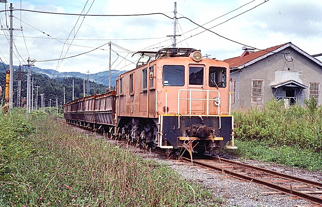 はじまりは1904年の馬車軌道 37年前に廃止された東日本最大の石灰石