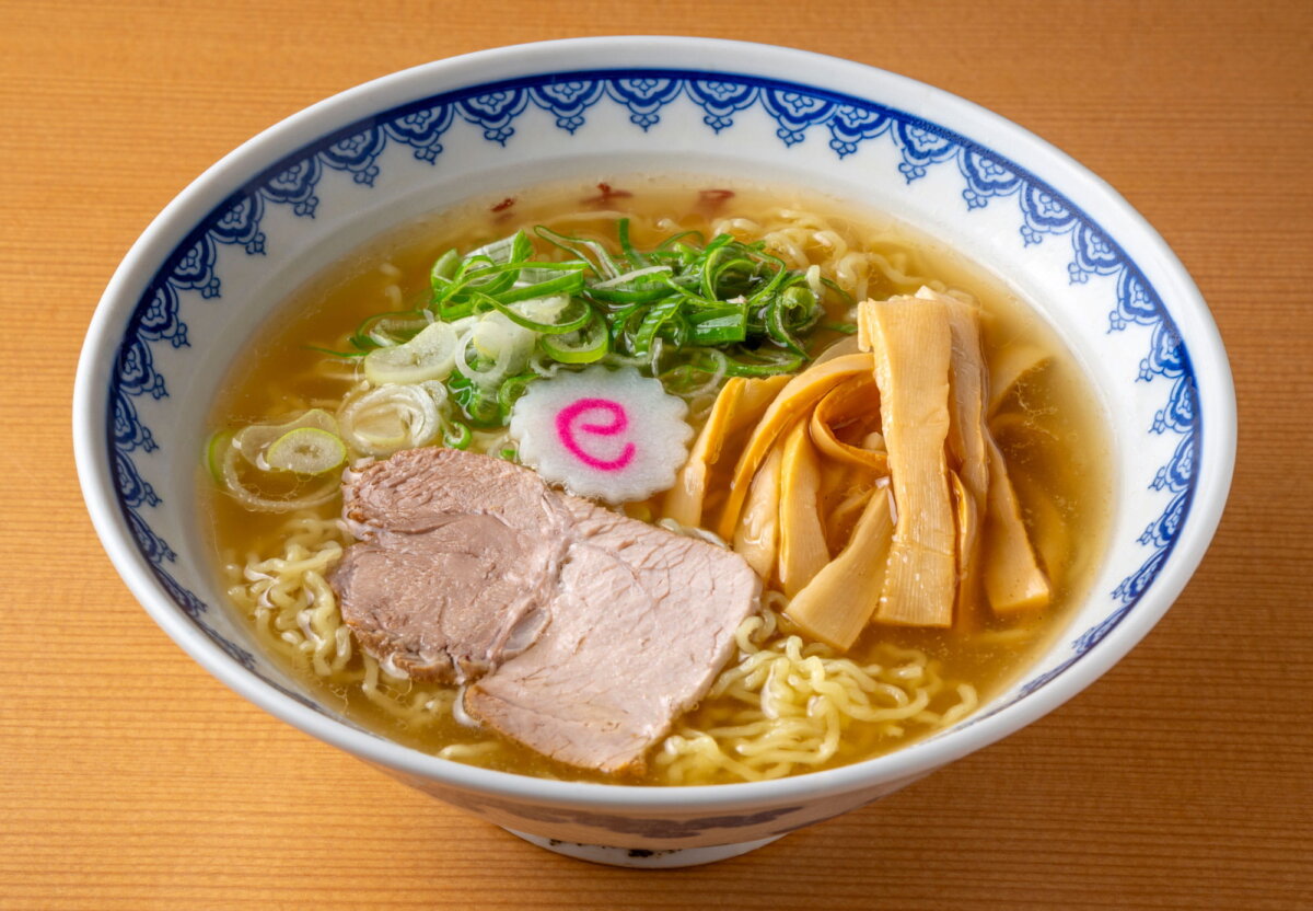 「中華そば」（800円）