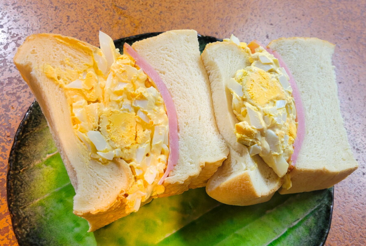 「ハムタマゴサンド」（1000円）。たまご＋ハムのバージョンもあり！